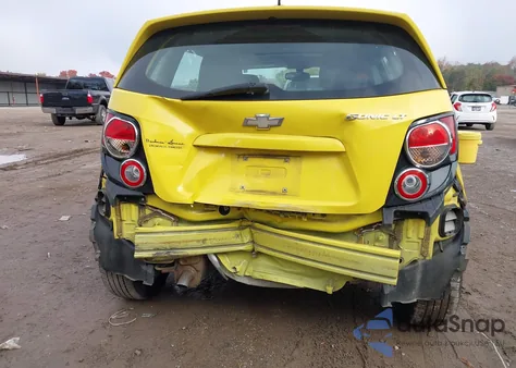 2016 Chevrolet Sonic Lt Auto z USA, uszkodzony, nr VIN 1G1JC6SH2G4111730